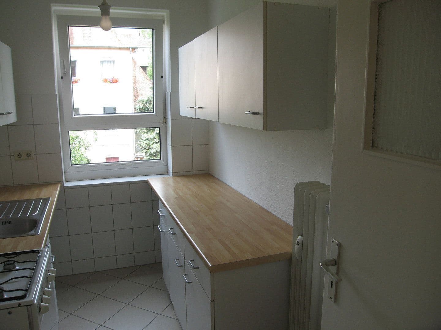 Pronájem bytu 2+1 59 m², Murhardstrasse 4, Kassel, Hessen Pronájem bytu 2+1 59 m², Murhardstrasse 4, Kassel, Hessen