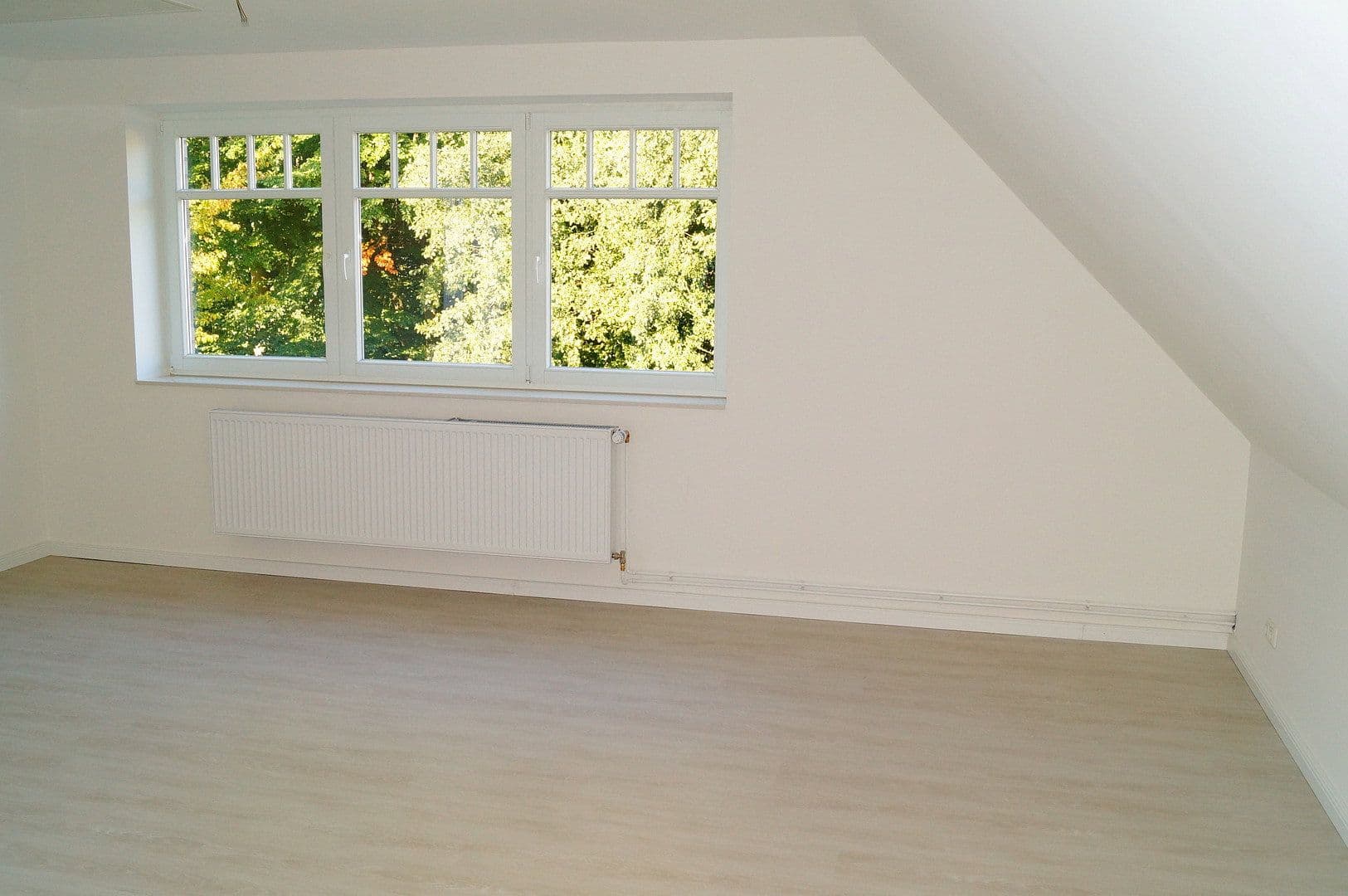 Pronájem bytu 3+kk 135 m², Fahltsweide, 3, Rellingen, Šlesvicko-Holštýnsko Pronájem bytu 3+kk 135 m², Fahltsweide, 3, Rellingen, Šlesvicko-Holštýnsko