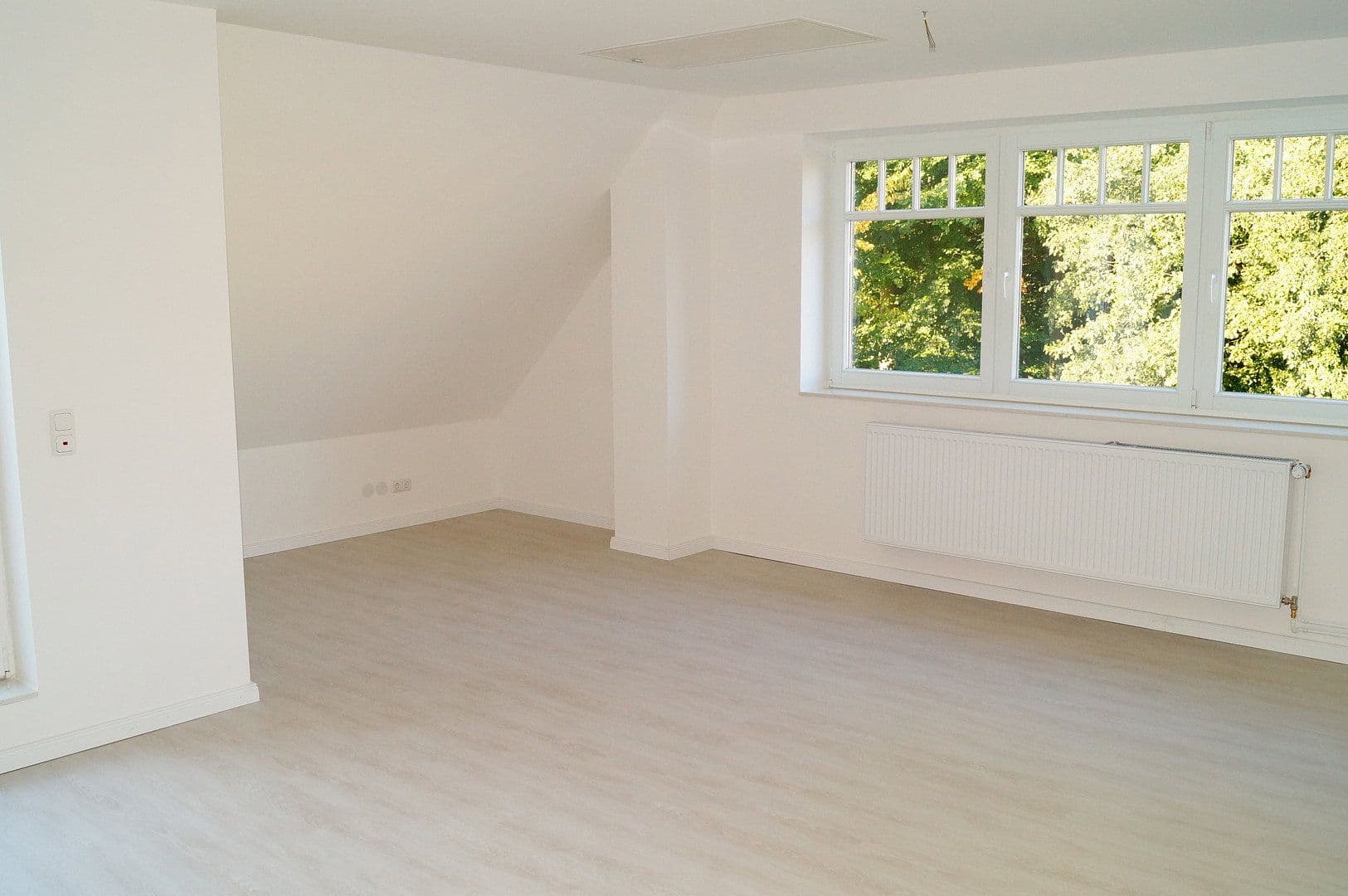 Pronájem bytu 3+kk 135 m², Fahltsweide, 3, Rellingen, Šlesvicko-Holštýnsko Pronájem bytu 3+kk 135 m², Fahltsweide, 3, Rellingen, Šlesvicko-Holštýnsko