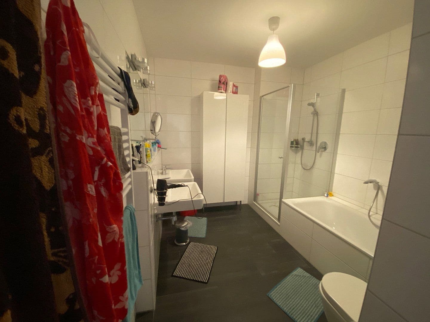 Pronájem bytu 3+1 90 m², Nusszeil 74, Frankfurt, Hessen Pronájem bytu 3+1 90 m², Nusszeil 74, Frankfurt, Hessen