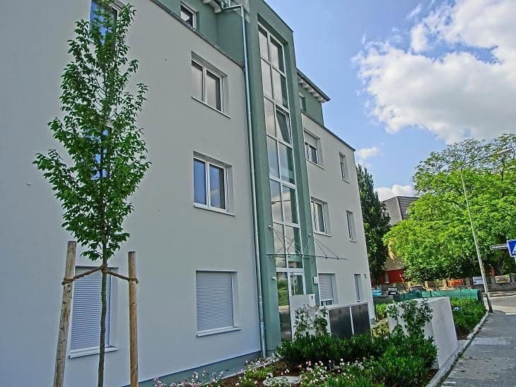 Pronájem bytu 3+1 90 m², Nusszeil 74, Frankfurt, Hessen Pronájem bytu 3+1 90 m², Nusszeil 74, Frankfurt, Hessen