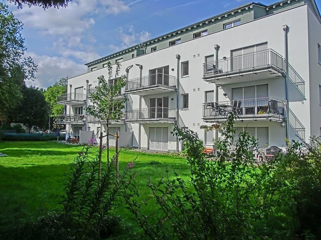 Pronájem bytu 3+1 90 m², Nusszeil 74, Frankfurt, Hessen Pronájem bytu 3+1 90 m², Nusszeil 74, Frankfurt, Hessen