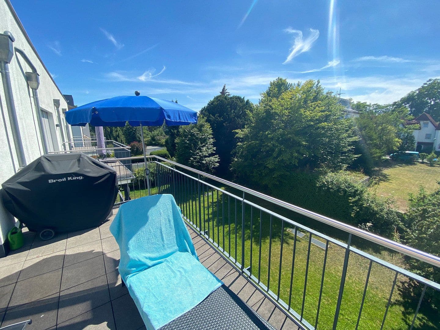 Pronájem bytu 3+1 90 m², Nusszeil 74, Frankfurt, Hessen Pronájem bytu 3+1 90 m², Nusszeil 74, Frankfurt, Hessen