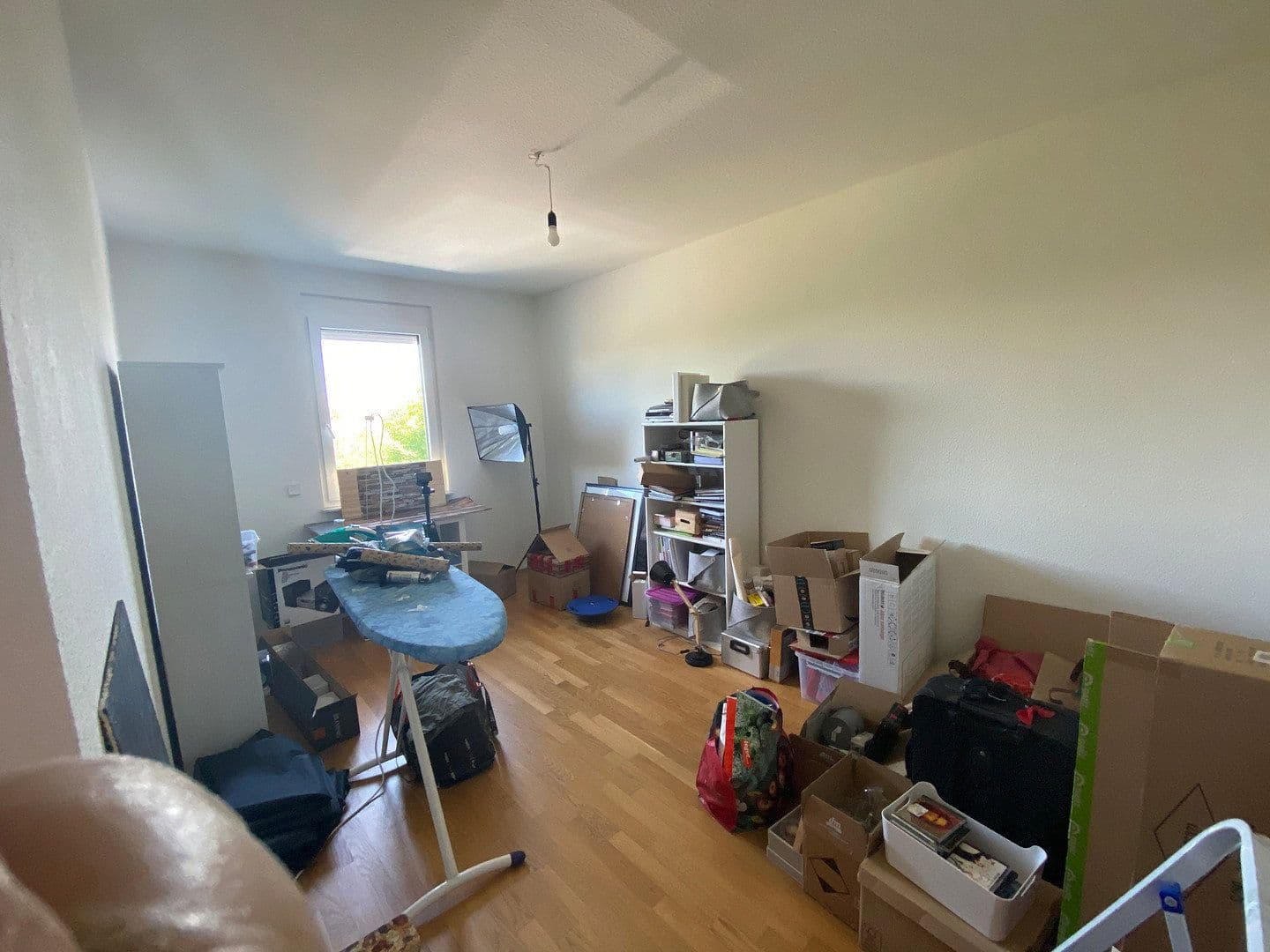Pronájem bytu 3+1 90 m², Nusszeil 74, Frankfurt, Hessen Pronájem bytu 3+1 90 m², Nusszeil 74, Frankfurt, Hessen
