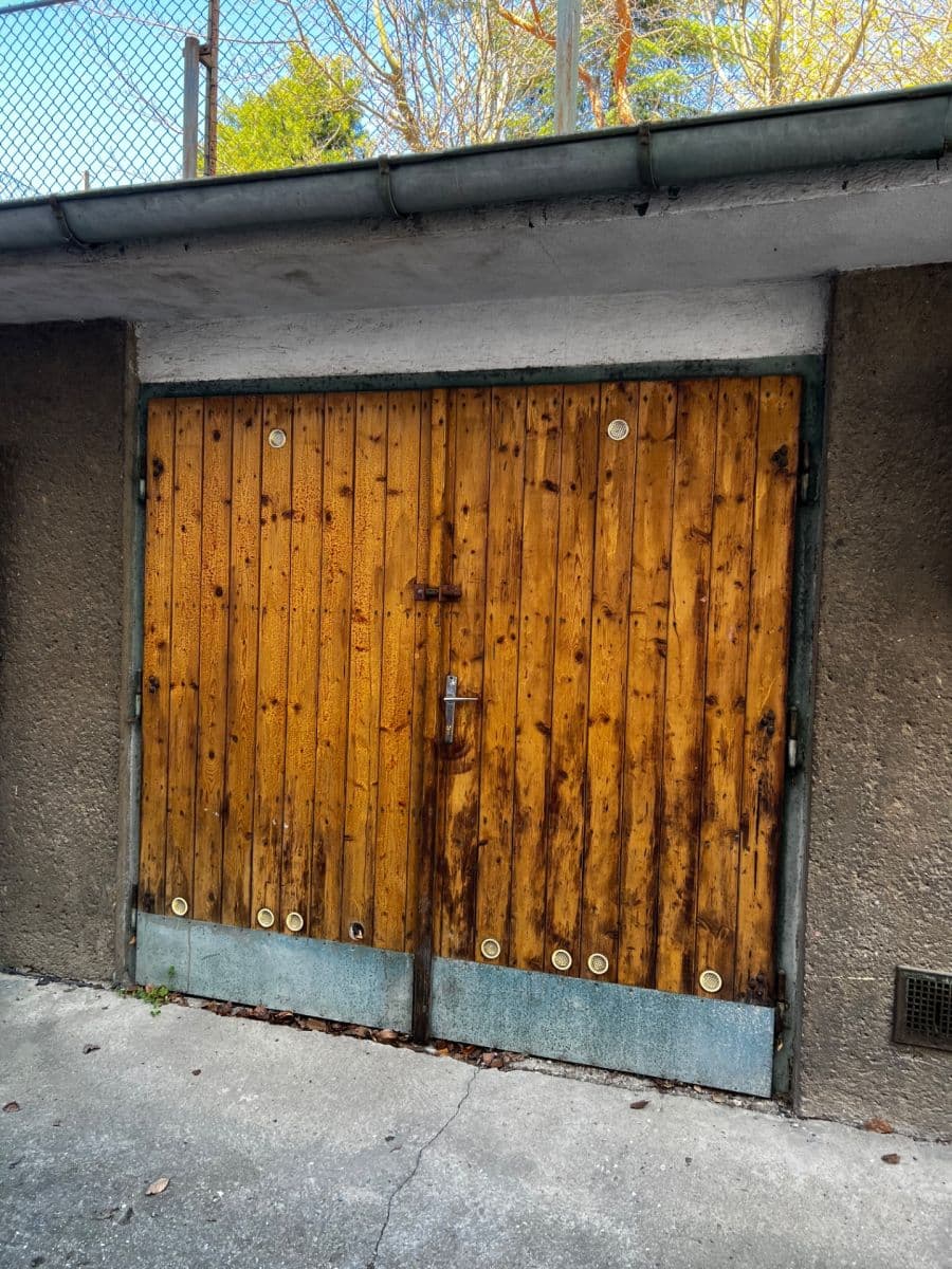 Pronájem garáže 16 m², Dvorecká, Praha, Praha Pronájem garáže 16 m², Dvorecká, Praha, Praha