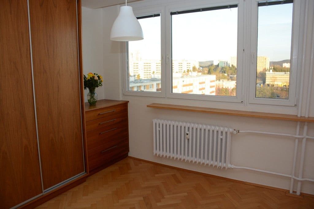 Pronájem bytu 3+1 67 m², Loosova, Brno, Jihomoravský kraj Pronájem bytu 3+1 67 m², Loosova, Brno, Jihomoravský kraj