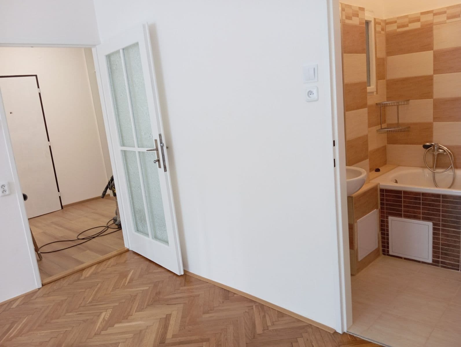 Pronájem bytu 2+kk 43 m², Plzeňská, Praha, Praha Pronájem bytu 2+kk 43 m², Plzeňská, Praha, Praha