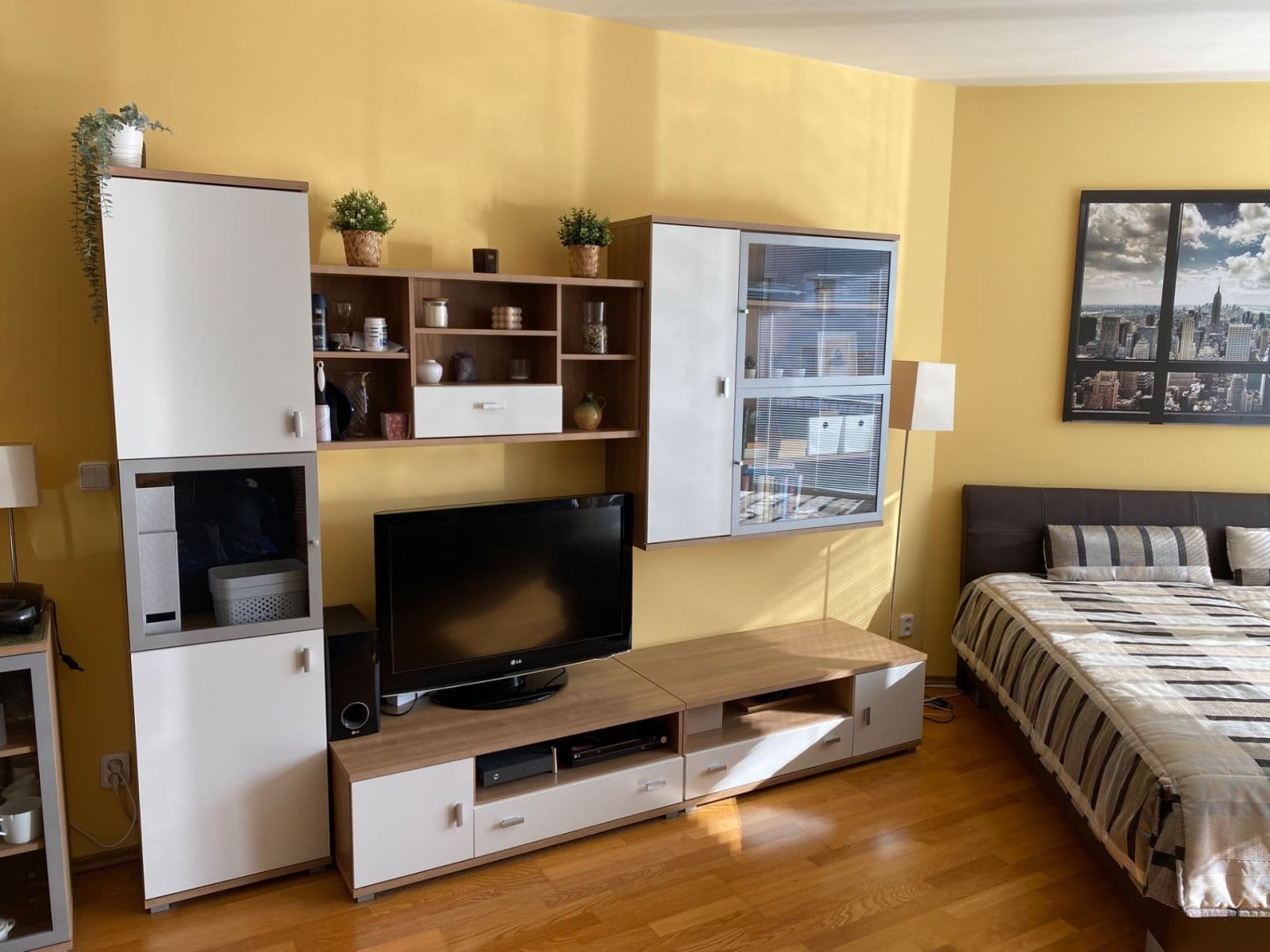 Prodej bytu 1+kk 38 m², Drahobejlova, Praha, Praha Prodej bytu 1+kk 38 m², Drahobejlova, Praha, Praha