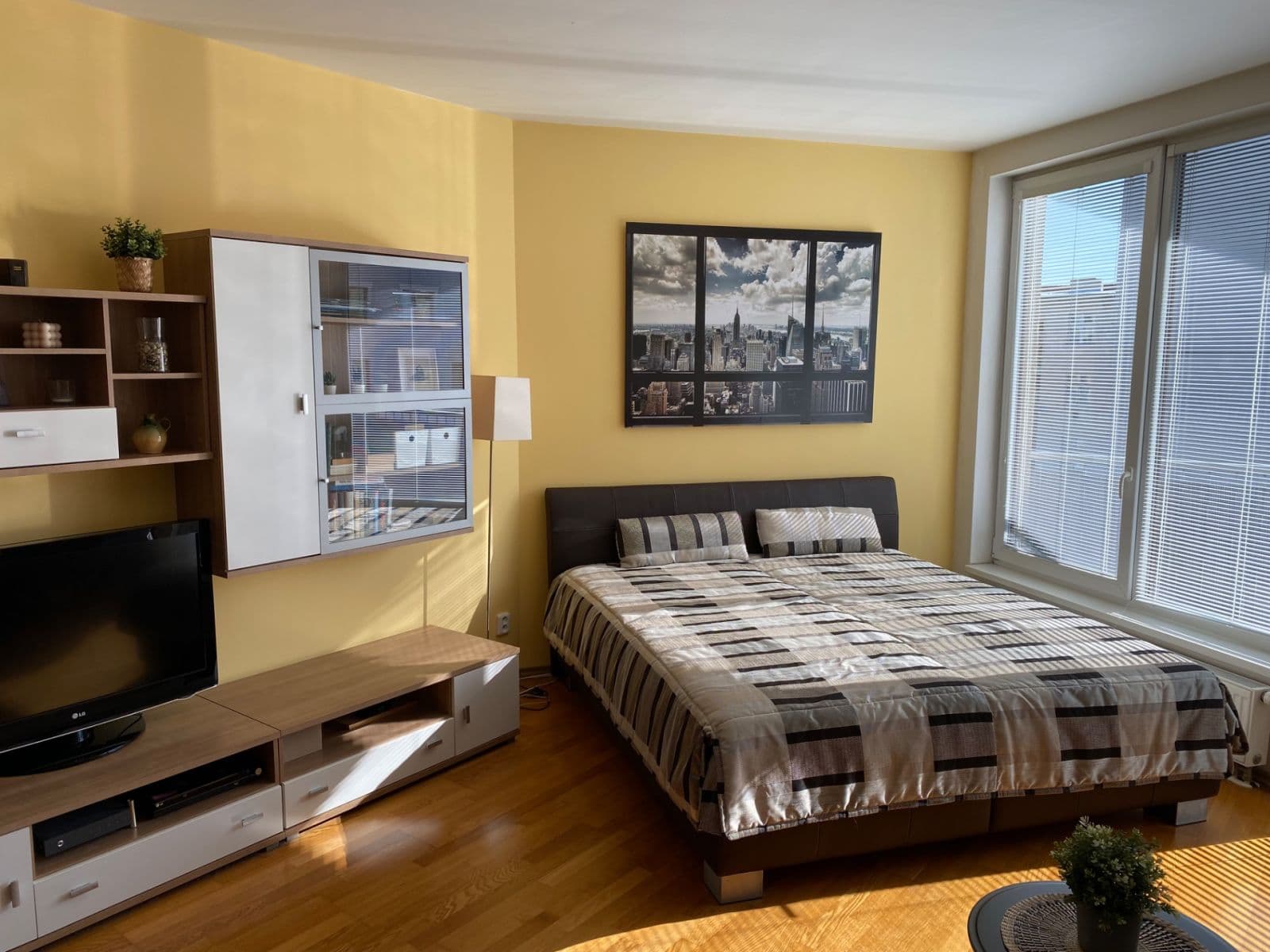 Prodej bytu 1+kk 38 m², Drahobejlova, Praha, Praha Prodej bytu 1+kk 38 m², Drahobejlova, Praha, Praha
