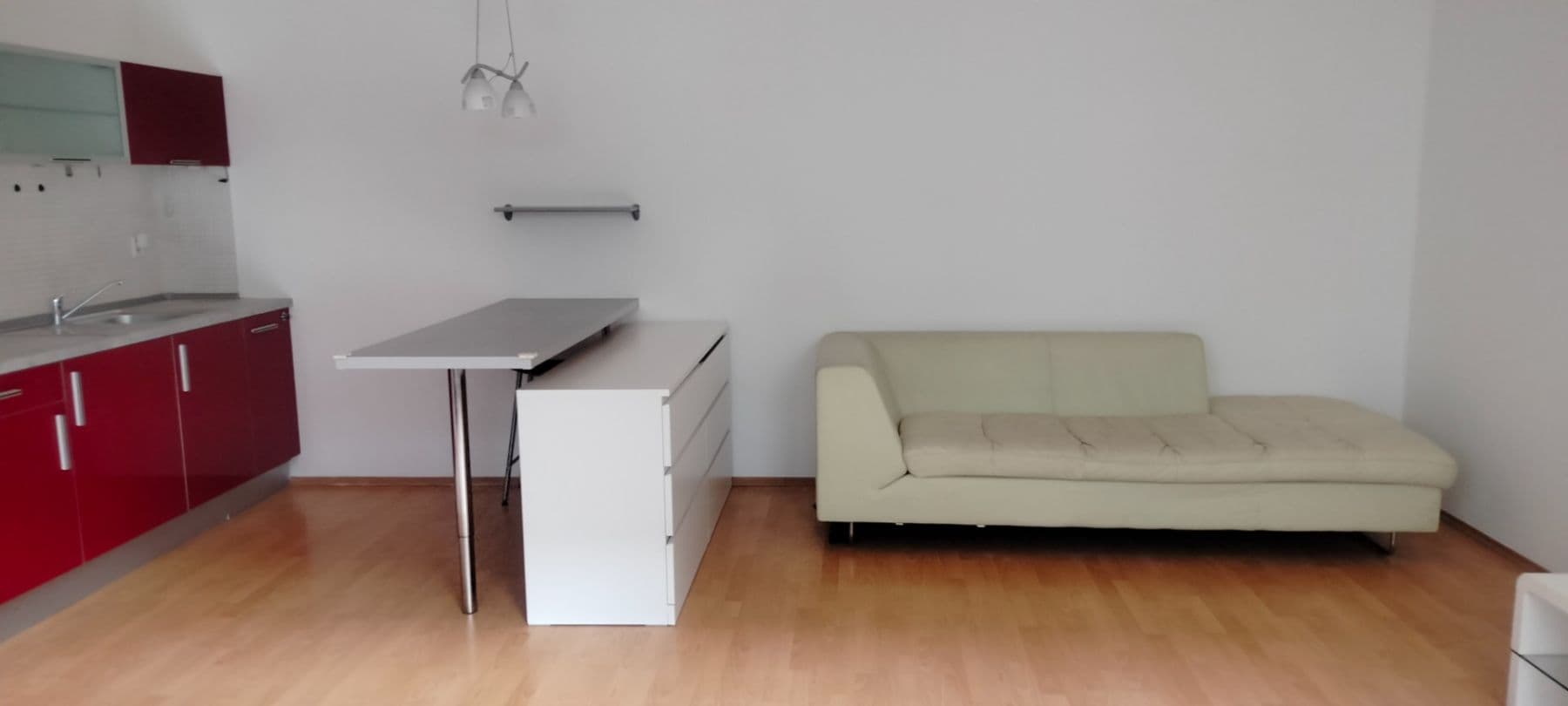 Pronájem bytu 1+kk 45 m², Zrzavého, Praha, Praha Pronájem bytu 1+kk 45 m², Zrzavého, Praha, Praha