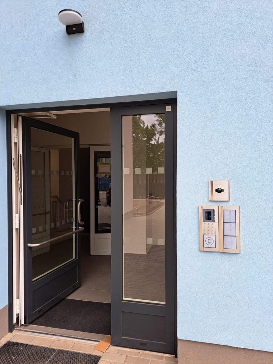 Pronájem bytu 2+kk 45 m², Arnošta Staňka, Praha, Praha Pronájem bytu 2+kk 45 m², Arnošta Staňka, Praha, Praha