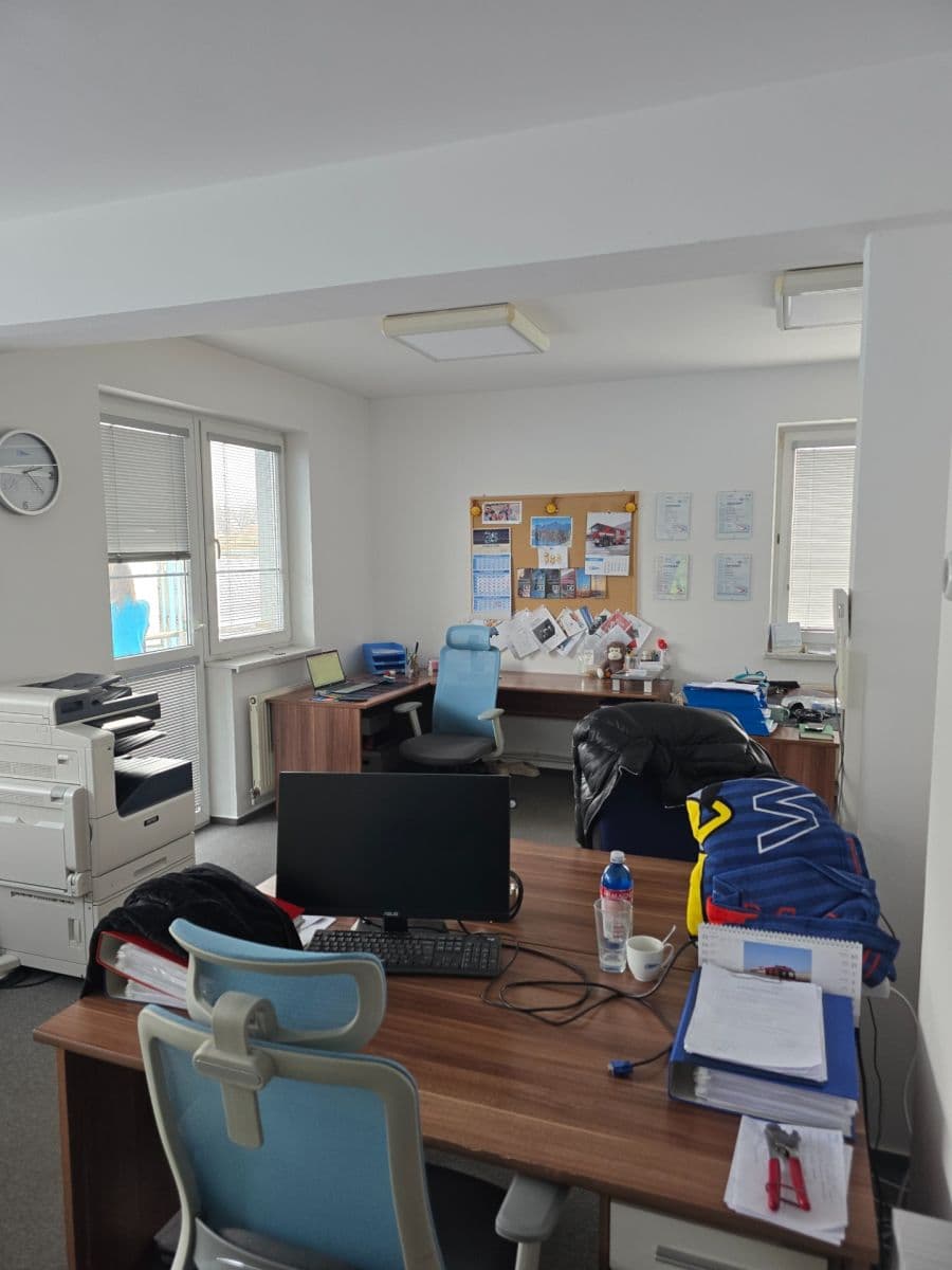 Pronájem kanceláře 58 m², Žilina, Žilinský kraj Pronájem kanceláře 58 m², Žilina, Žilinský kraj