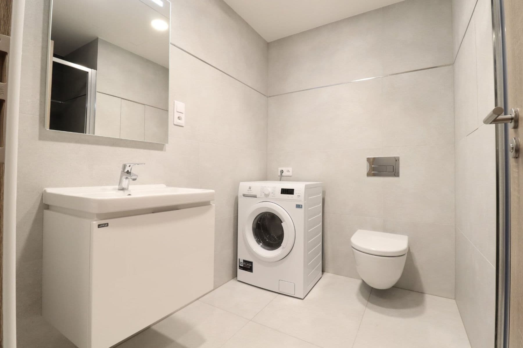 Pronájem bytu 1+kk 42 m², Poděbradská, Praha, Praha Pronájem bytu 1+kk 42 m², Poděbradská, Praha, Praha