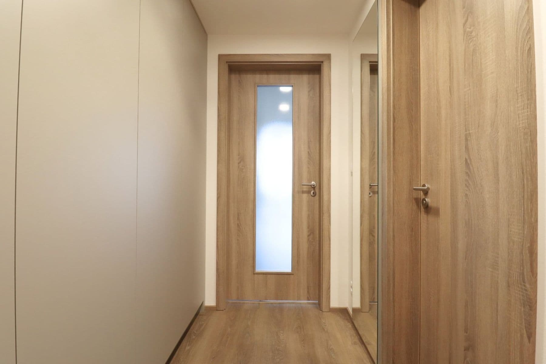 Pronájem bytu 1+kk 42 m², Poděbradská, Praha, Praha Pronájem bytu 1+kk 42 m², Poděbradská, Praha, Praha
