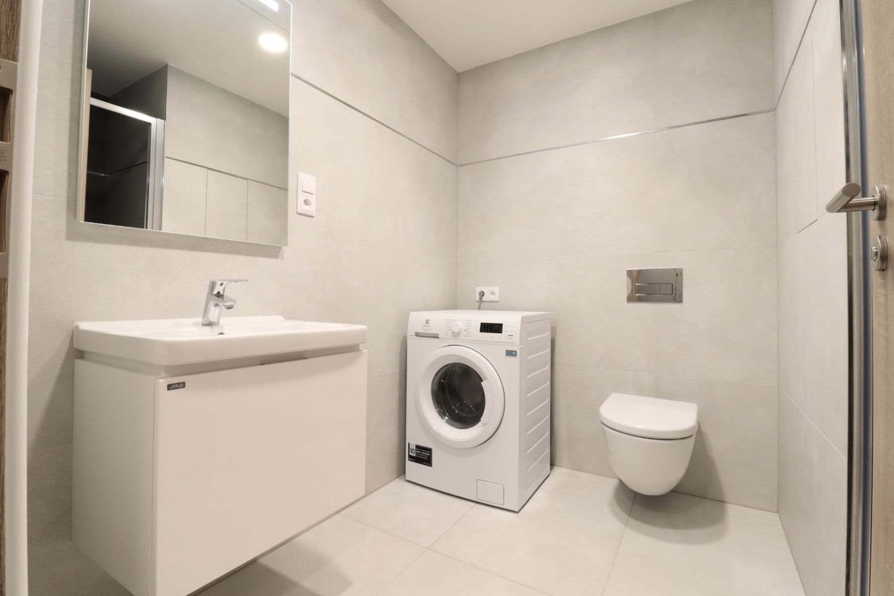 Pronájem bytu 1+kk 42 m², Poděbradská, Praha, Praha Pronájem bytu 1+kk 42 m², Poděbradská, Praha, Praha