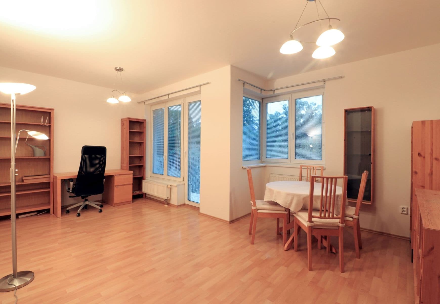Pronájem bytu 2+1 59 m², Názovská, Praha, Praha Pronájem bytu 2+1 59 m², Názovská, Praha, Praha