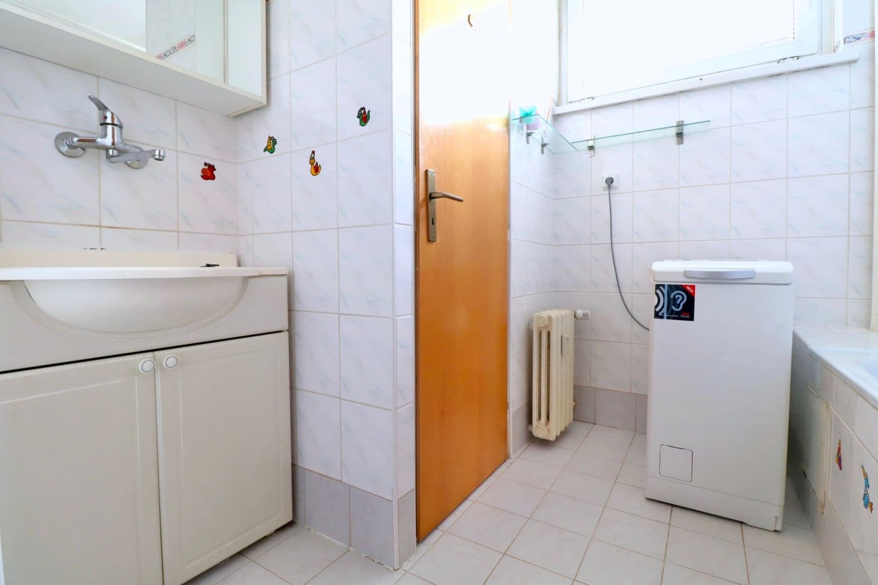 Pronájem bytu 2+kk 46 m², U bazénu, Praha, Praha Pronájem bytu 2+kk 46 m², U bazénu, Praha, Praha