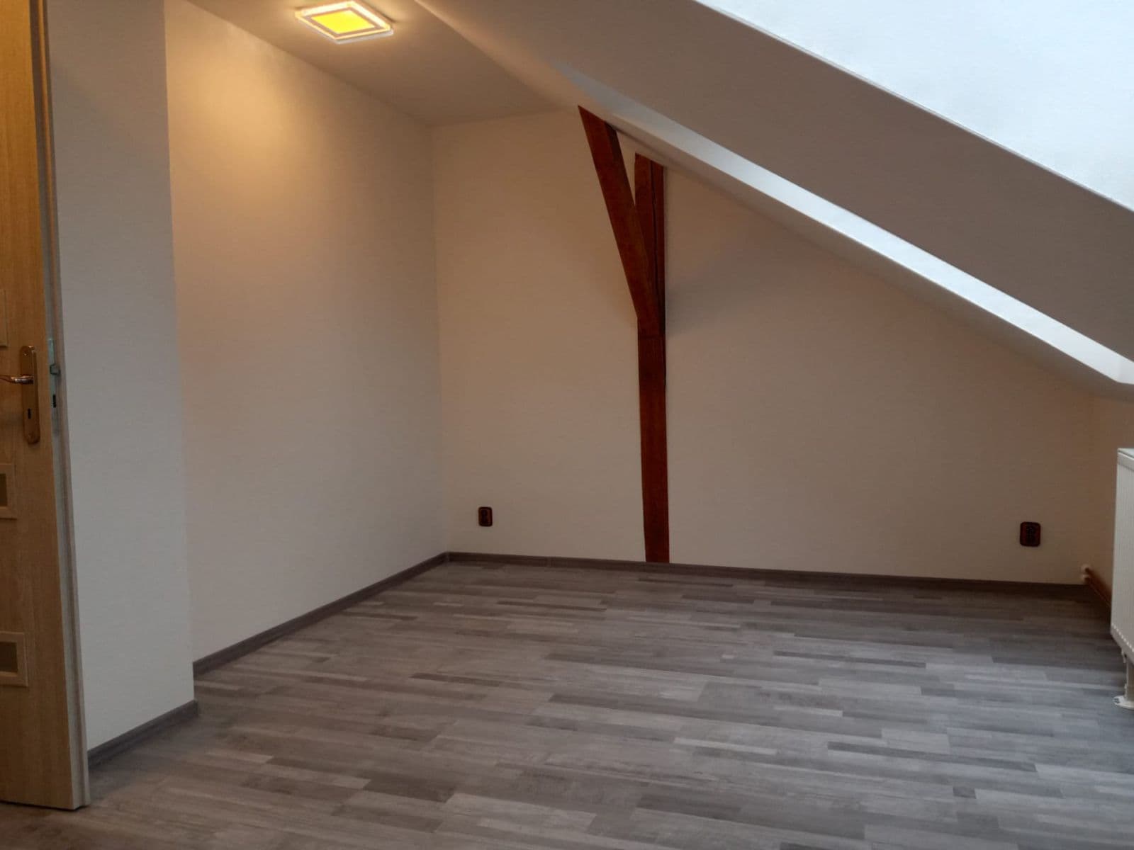 Prodej bytu 2+kk 77 m², Sklenářka, Hořovice, Středočeský kraj Prodej bytu 2+kk 77 m², Sklenářka, Hořovice, Středočeský kraj