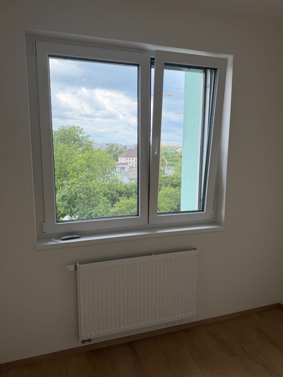 Pronájem bytu 2+kk 48 m², Strančická, Praha, Praha Pronájem bytu 2+kk 48 m², Strančická, Praha, Praha