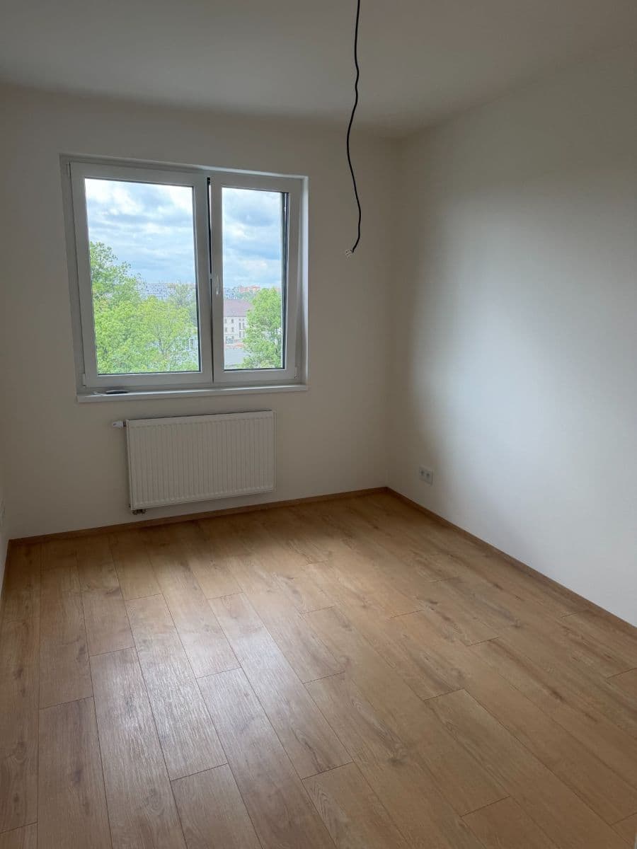 Pronájem bytu 2+kk 48 m², Strančická, Praha, Praha Pronájem bytu 2+kk 48 m², Strančická, Praha, Praha