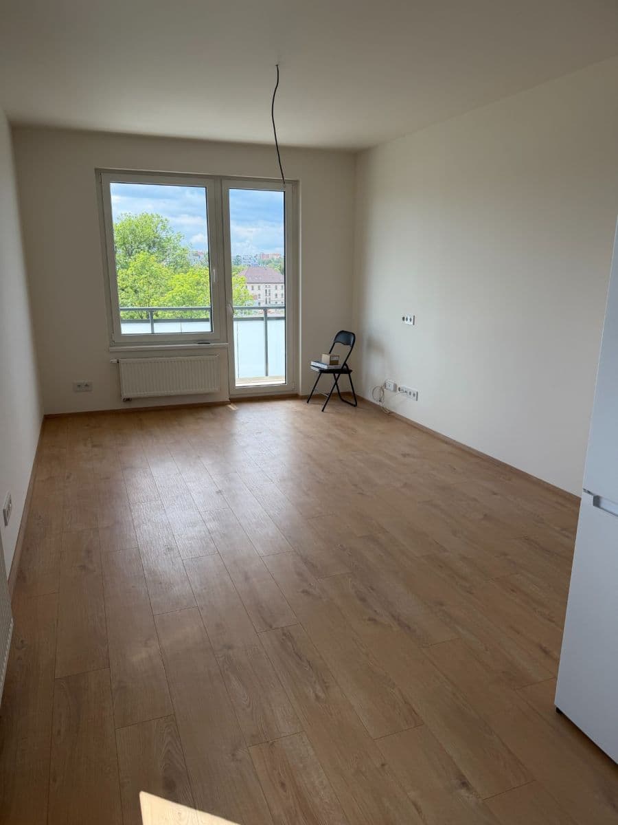 Pronájem bytu 2+kk 48 m², Strančická, Praha, Praha Pronájem bytu 2+kk 48 m², Strančická, Praha, Praha