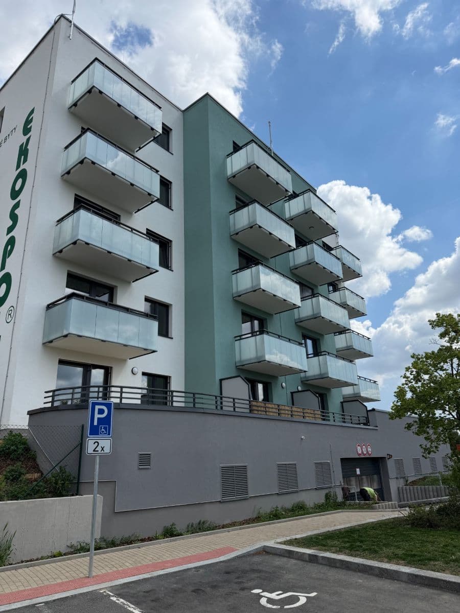 Pronájem bytu 2+kk 48 m², Strančická, Praha, Praha Pronájem bytu 2+kk 48 m², Strančická, Praha, Praha