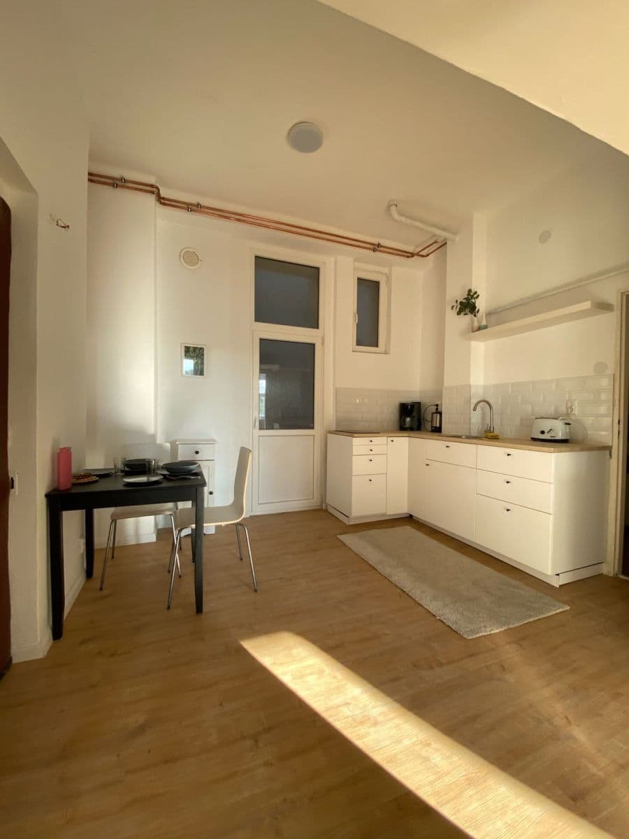 Pronájem bytu 2+1 50 m², Argentinská, Praha, Praha Pronájem bytu 2+1 50 m², Argentinská, Praha, Praha