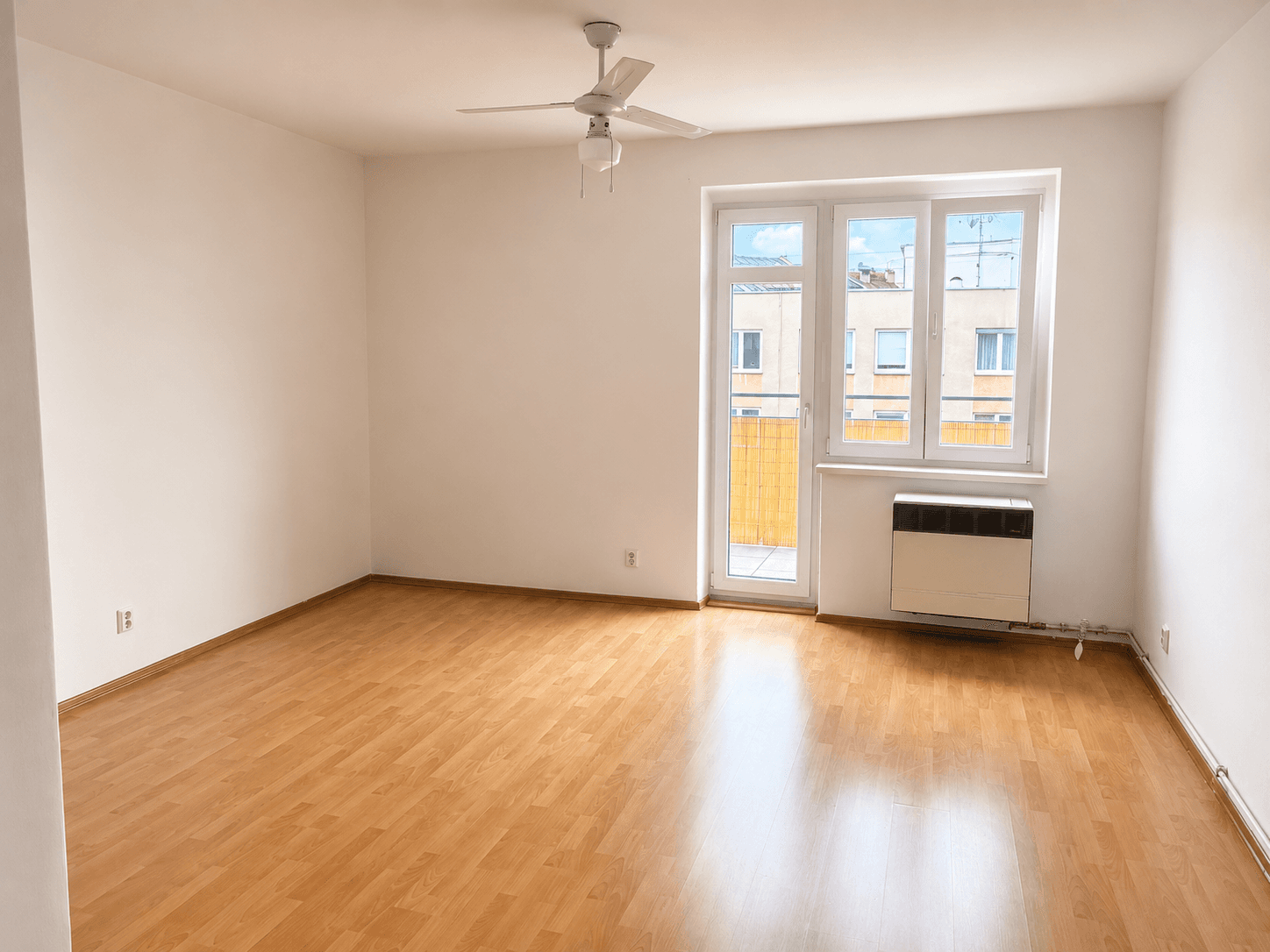 Prodej bytu 1+kk 35 m², Kloboučnická, Praha, Praha Prodej bytu 1+kk 35 m², Kloboučnická, Praha, Praha