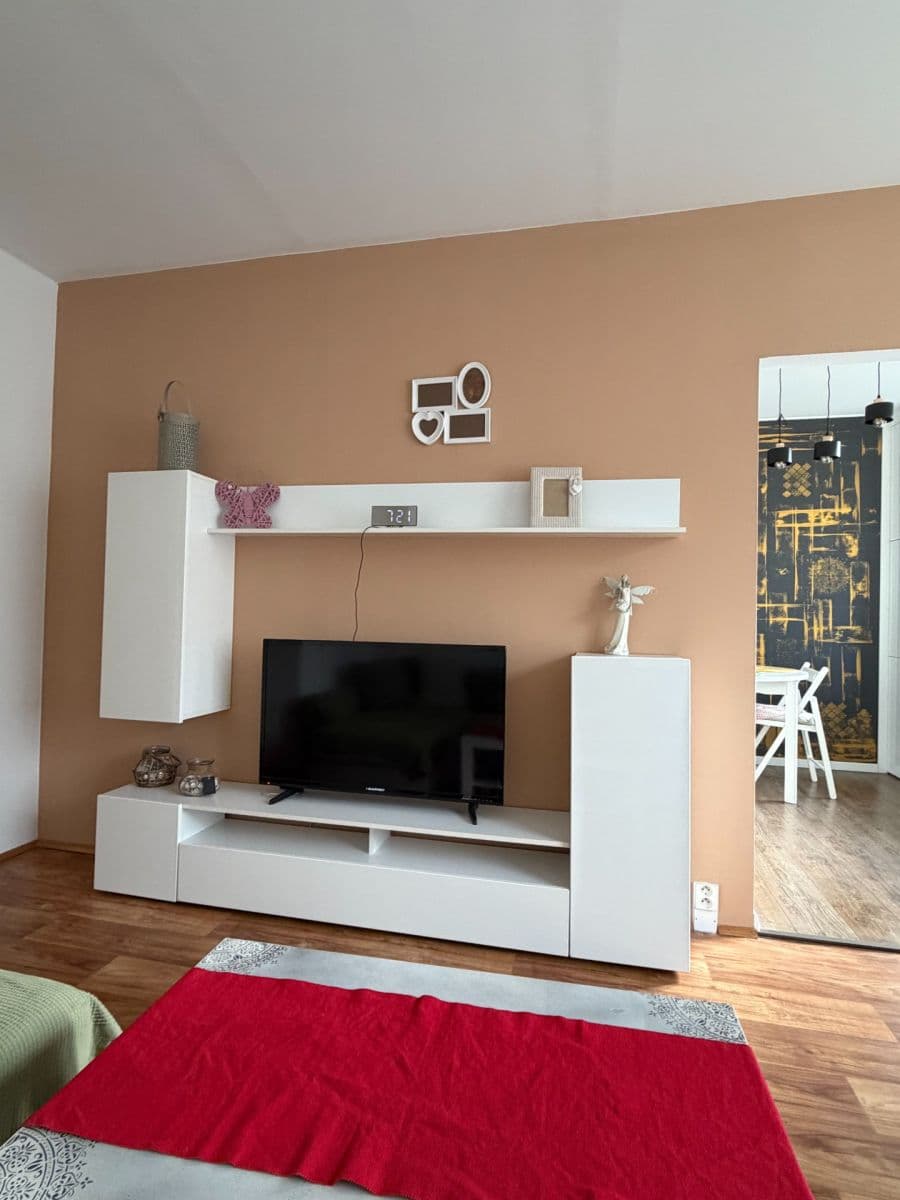 Pronájem bytu 3+1 55 m², Českolipská, Praha, Praha Pronájem bytu 3+1 55 m², Českolipská, Praha, Praha