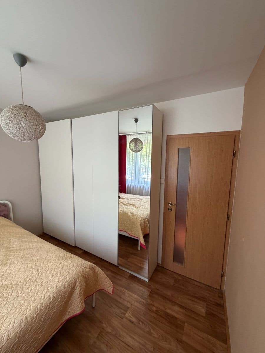 Pronájem bytu 3+1 55 m², Českolipská, Praha, Praha Pronájem bytu 3+1 55 m², Českolipská, Praha, Praha