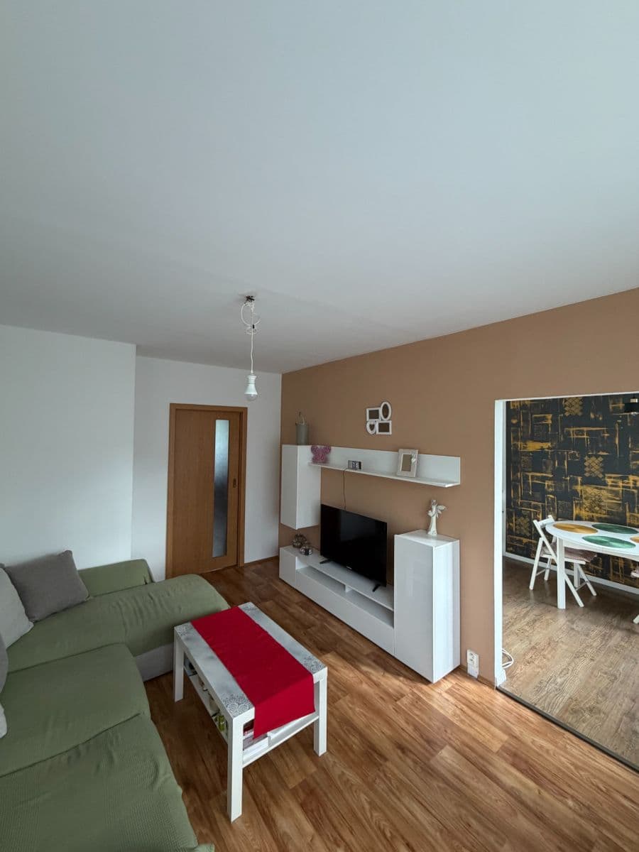 Pronájem bytu 3+1 55 m², Českolipská, Praha, Praha Pronájem bytu 3+1 55 m², Českolipská, Praha, Praha