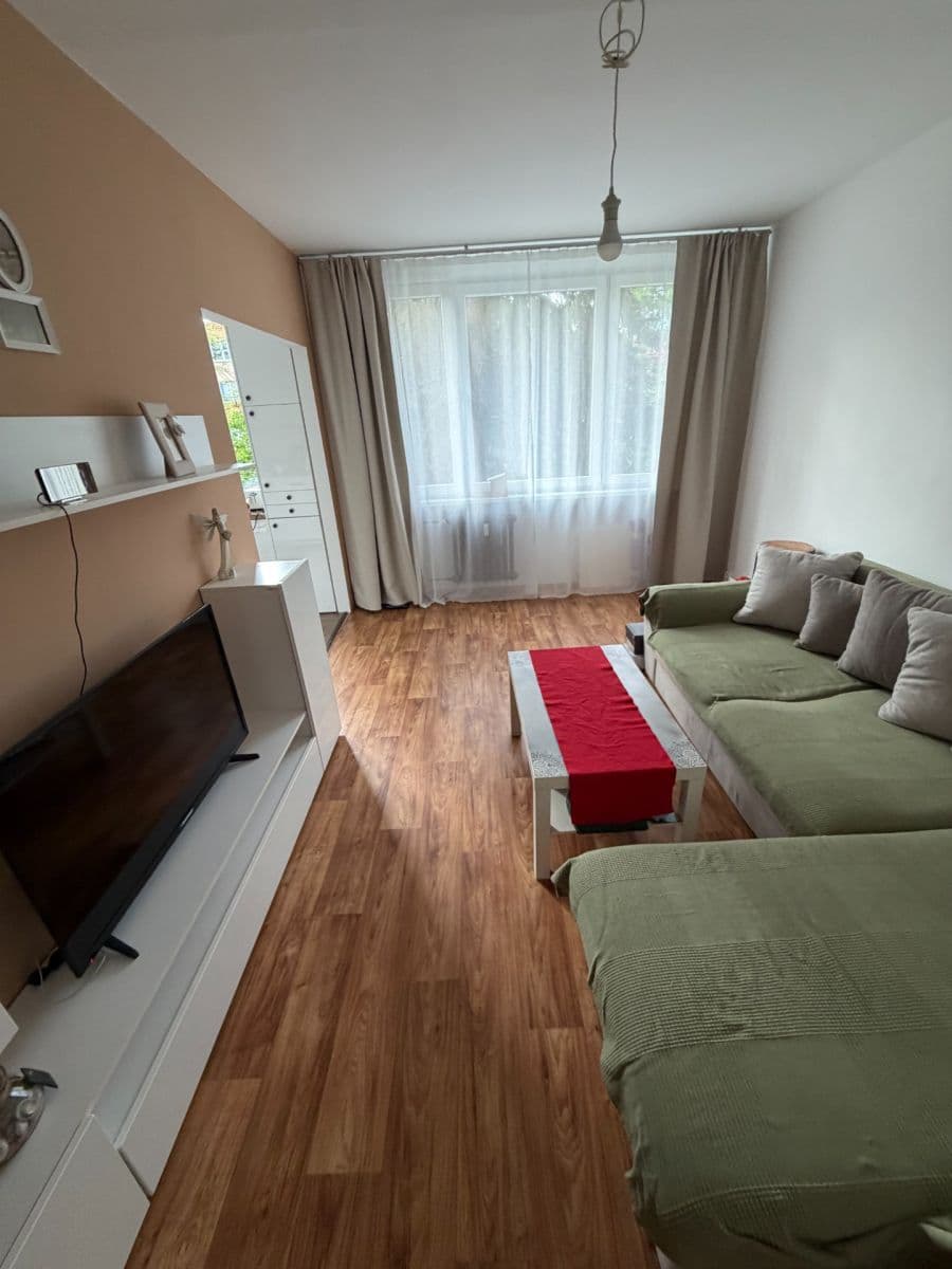 Pronájem bytu 3+1 55 m², Českolipská, Praha, Praha Pronájem bytu 3+1 55 m², Českolipská, Praha, Praha