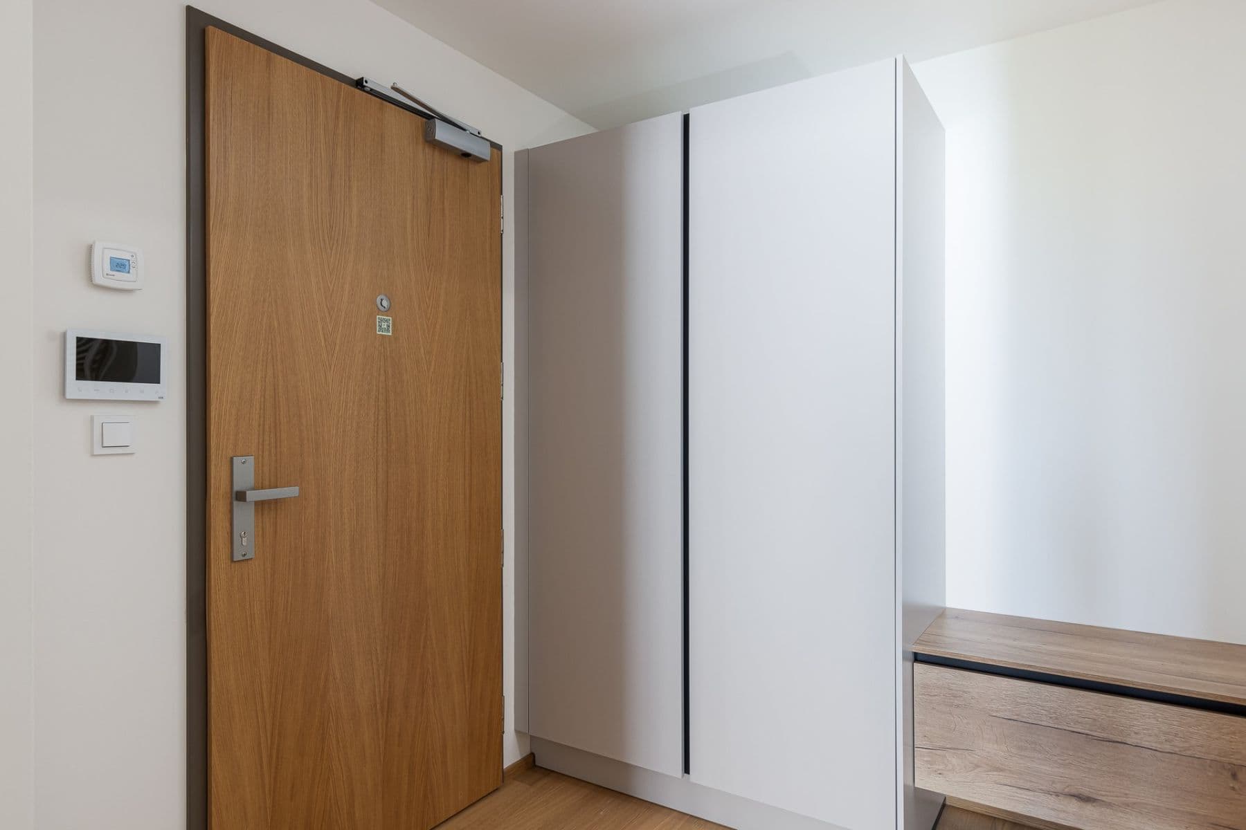 Pronájem bytu 1+kk 36 m², V třešňovce, Praha, Praha Pronájem bytu 1+kk 36 m², V třešňovce, Praha, Praha