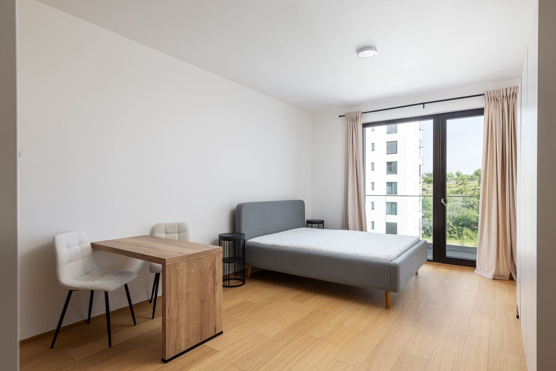 Pronájem bytu 1+kk 36 m², V třešňovce, Praha, Praha Pronájem bytu 1+kk 36 m², V třešňovce, Praha, Praha