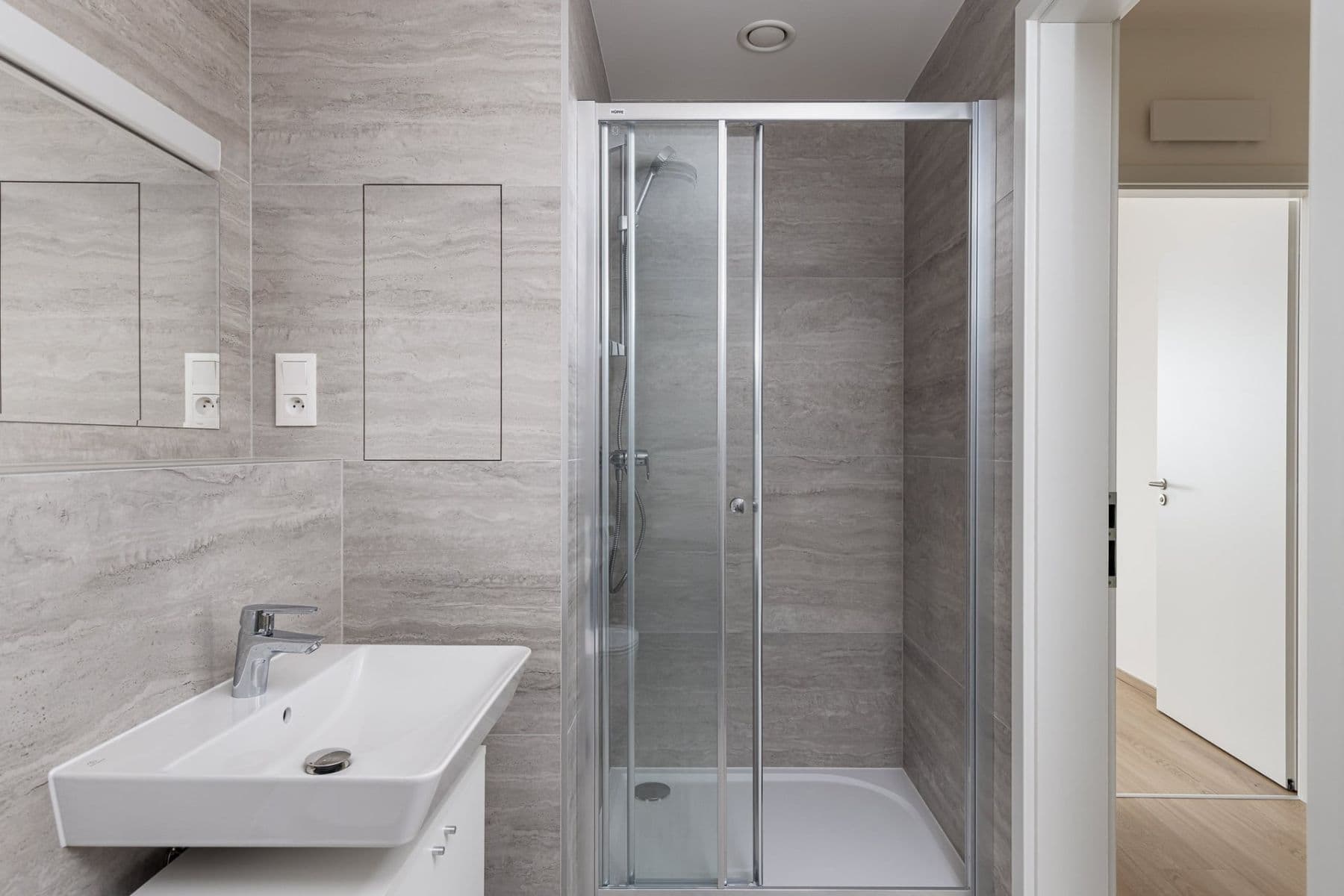 Pronájem bytu 2+kk 52 m², Waltariho, Praha, Praha Pronájem bytu 2+kk 52 m², Waltariho, Praha, Praha