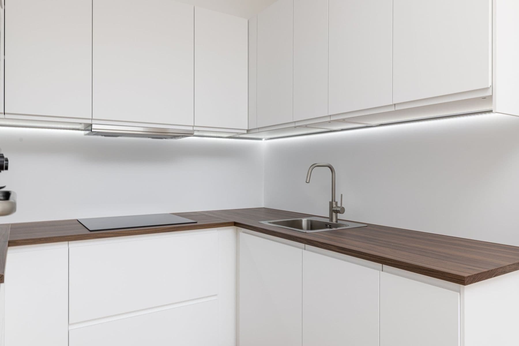 Pronájem bytu 2+kk 52 m², Waltariho, Praha, Praha Pronájem bytu 2+kk 52 m², Waltariho, Praha, Praha