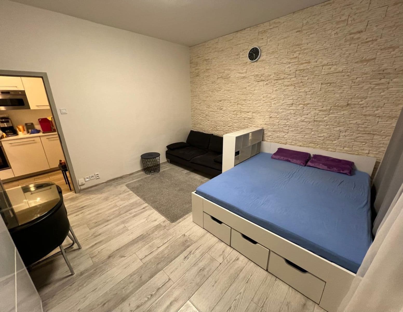 Pronájem bytu 1+kk 36 m², Krakovská, Praha, Praha Pronájem bytu 1+kk 36 m², Krakovská, Praha, Praha