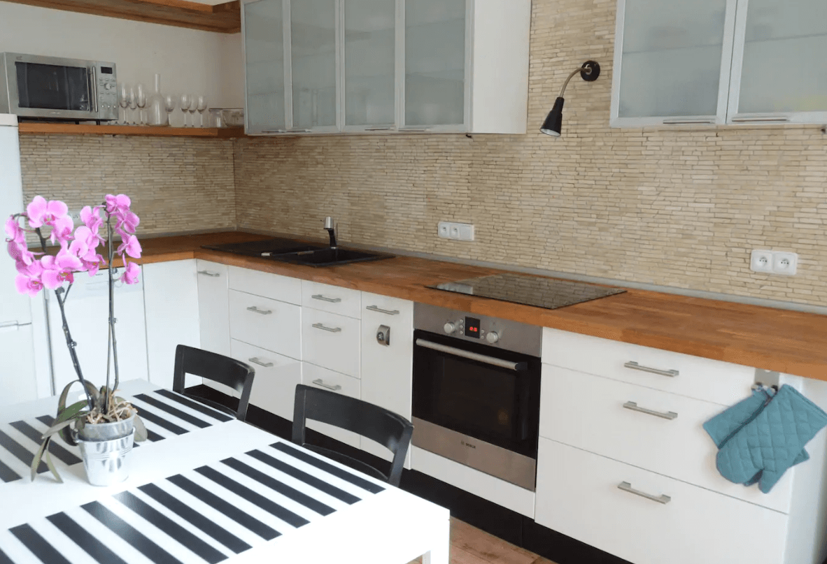 Pronájem bytu 2+kk 50 m², Rooseveltova, Praha, Praha Pronájem bytu 2+kk 50 m², Rooseveltova, Praha, Praha