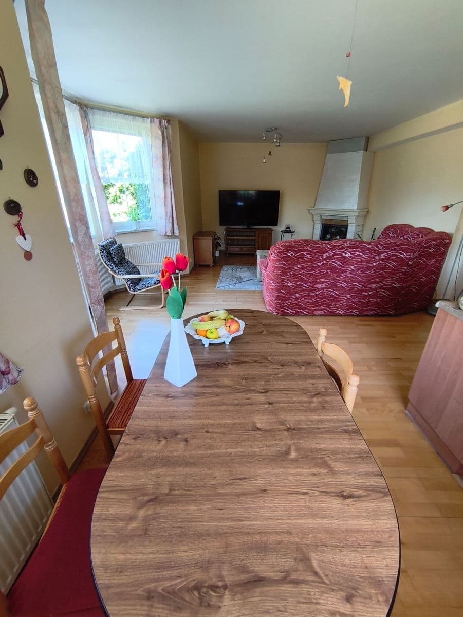 Prodej domu 137 m², pozemek 868 m², Mírová, Karlovarský kraj Prodej domu 137 m², pozemek 868 m², Mírová, Karlovarský kraj