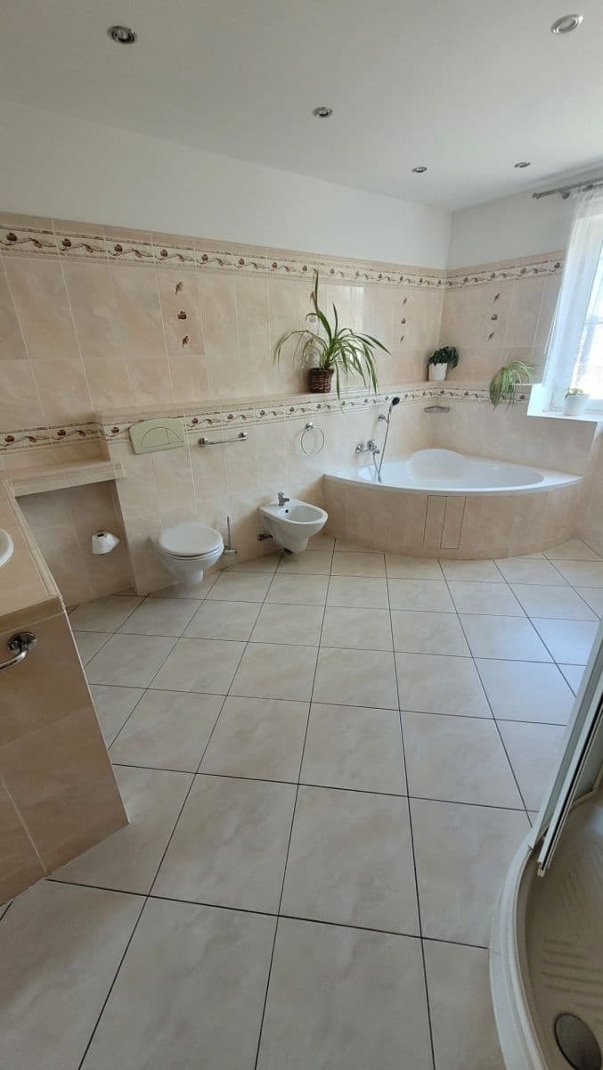 Prodej domu 137 m², pozemek 868 m², Mírová, Karlovarský kraj Prodej domu 137 m², pozemek 868 m², Mírová, Karlovarský kraj