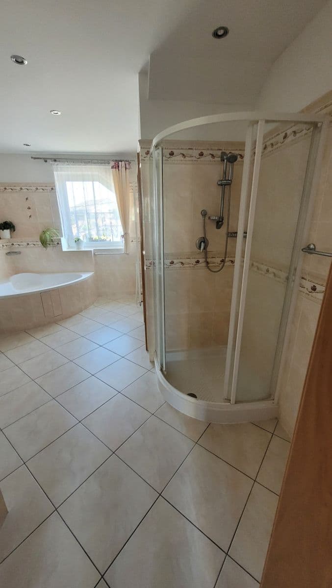 Prodej domu 137 m², pozemek 868 m², Mírová, Karlovarský kraj Prodej domu 137 m², pozemek 868 m², Mírová, Karlovarský kraj