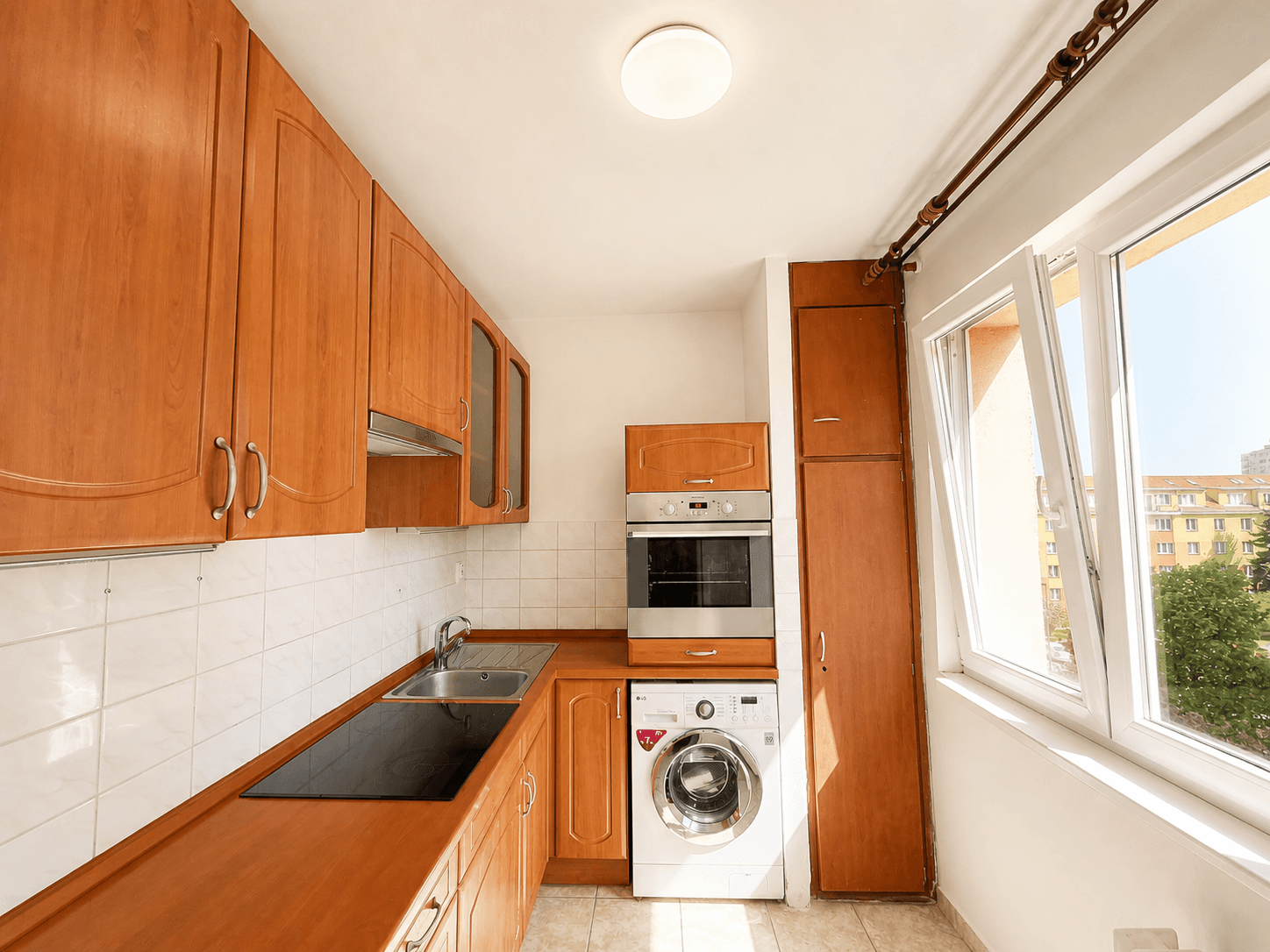 Prodej bytu 2+1 50 m², Hvozdíková, Praha, Praha Prodej bytu 2+1 50 m², Hvozdíková, Praha, Praha