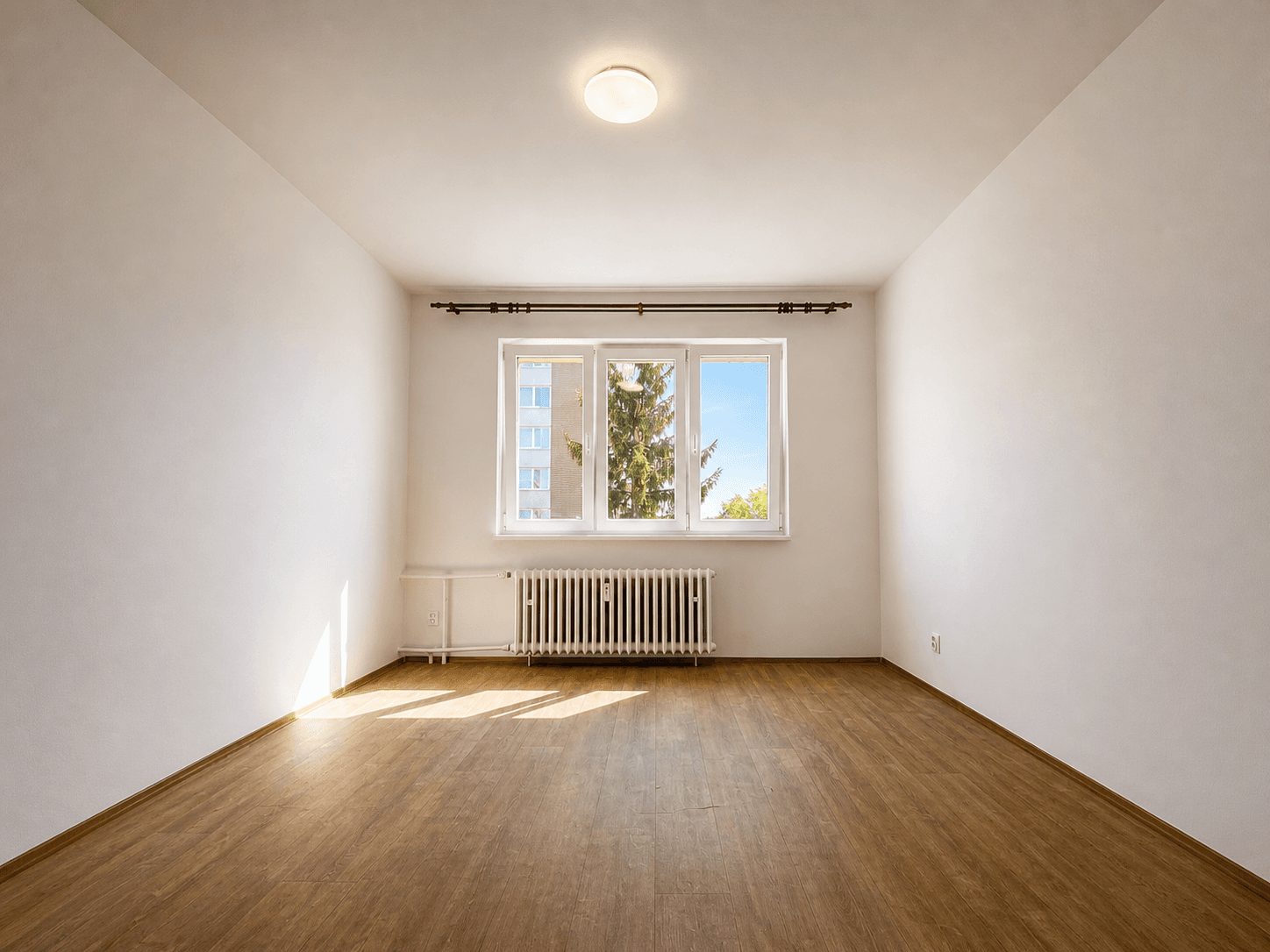 Prodej bytu 2+1 50 m², Hvozdíková, Praha, Praha Prodej bytu 2+1 50 m², Hvozdíková, Praha, Praha