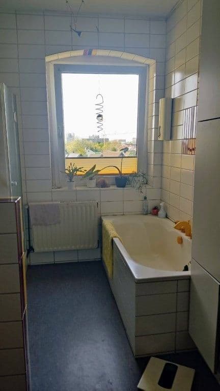 Prodej bytu 5+1 132 m², Rather Kreuzweg 63a, Düsseldorf, Severní Porýní-Vestfálsko Prodej bytu 5+1 132 m², Rather Kreuzweg 63a, Düsseldorf, Severní Porýní-Vestfálsko