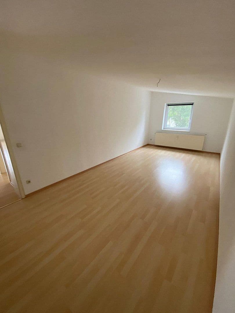 Pronájem bytu 4+1 92 m², Oderberger Straße 4, Parsteinsee, Braniborsko Pronájem bytu 4+1 92 m², Oderberger Straße 4, Parsteinsee, Braniborsko