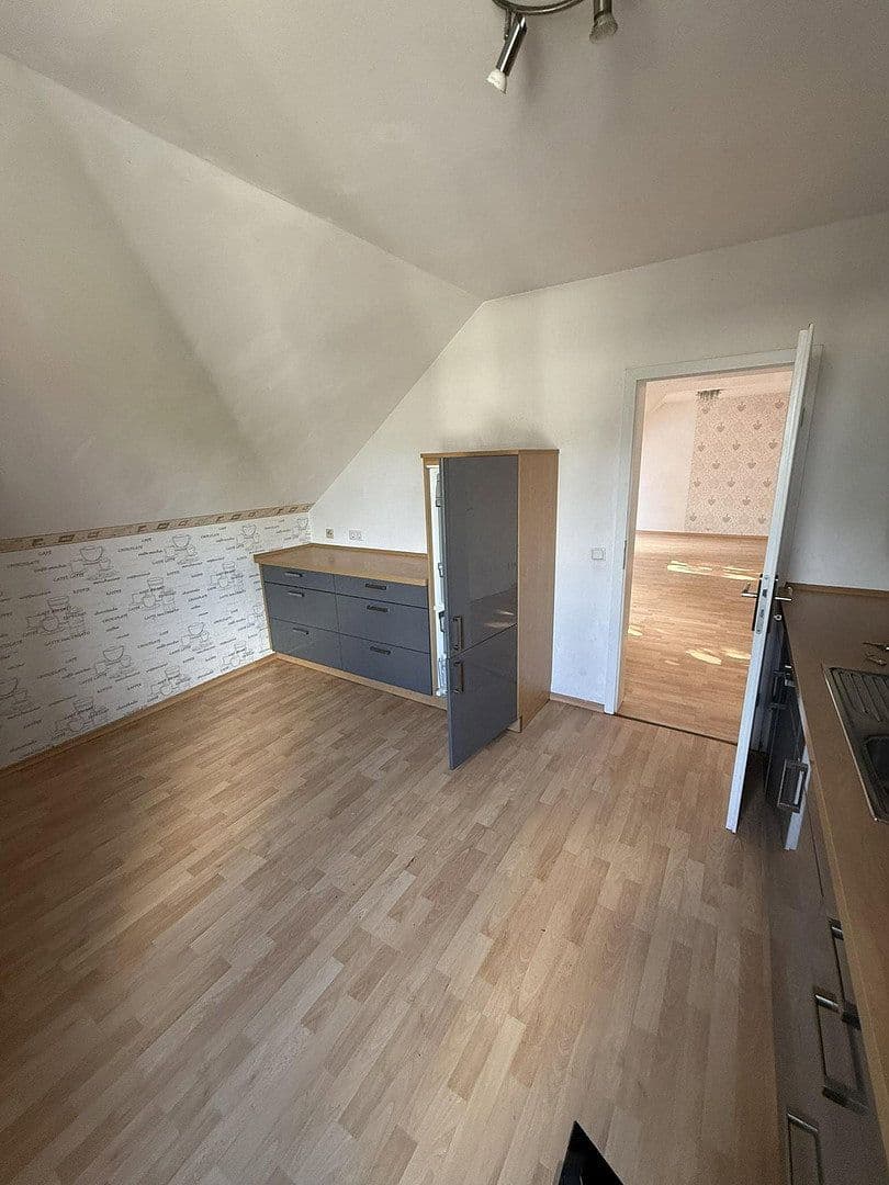 Pronájem bytu 2+kk 68 m², Krefeld, Severní Porýní-Vestfálsko Pronájem bytu 2+kk 68 m², Krefeld, Severní Porýní-Vestfálsko