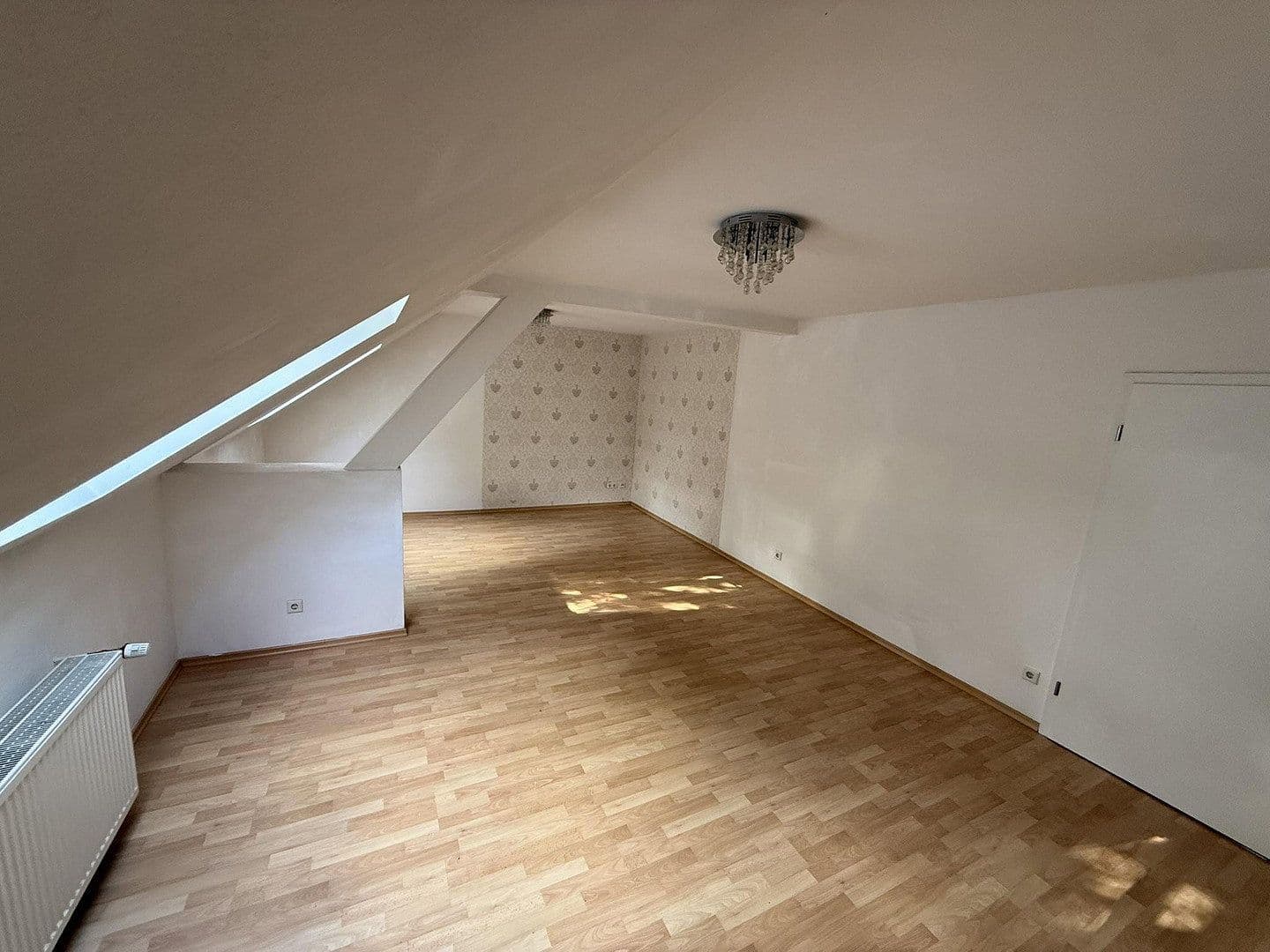 Pronájem bytu 2+kk 68 m², Krefeld, Severní Porýní-Vestfálsko Pronájem bytu 2+kk 68 m², Krefeld, Severní Porýní-Vestfálsko