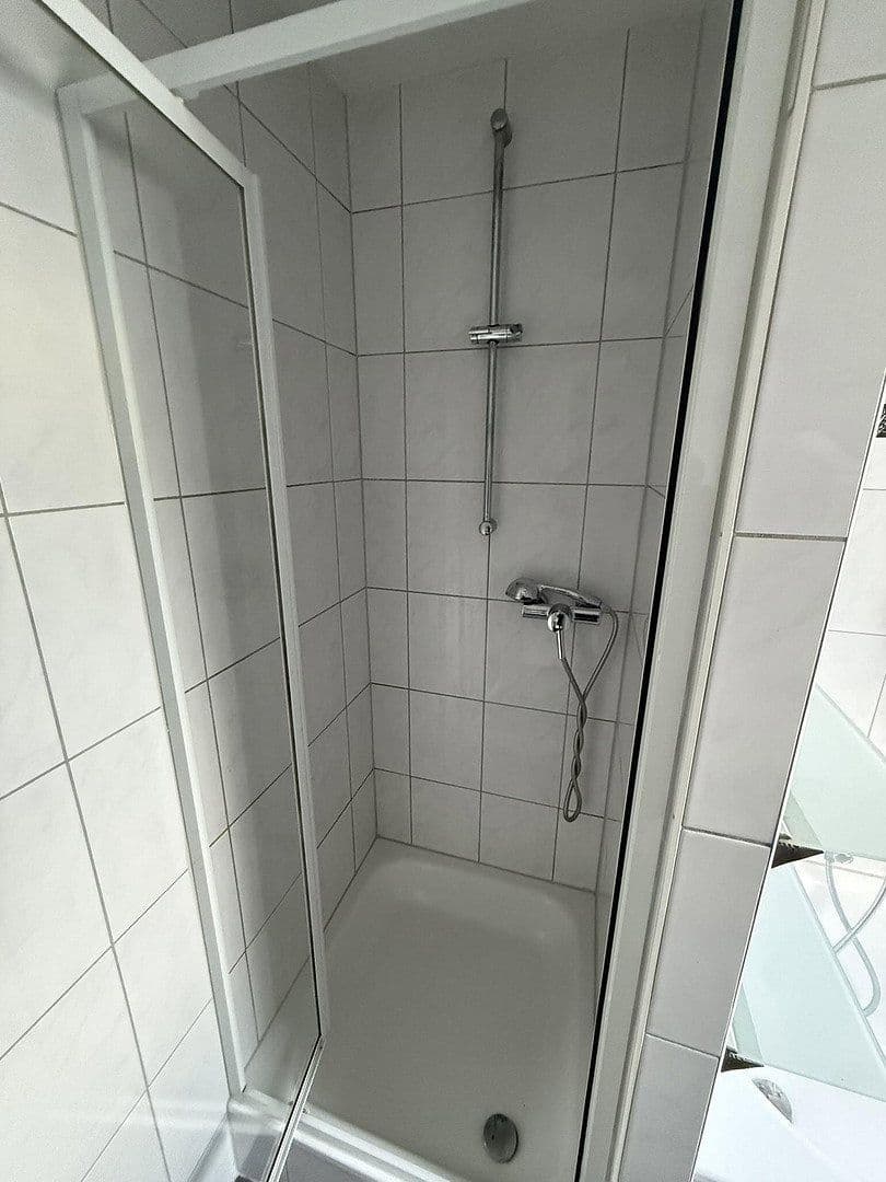 Pronájem bytu 2+kk 68 m², Krefeld, Severní Porýní-Vestfálsko Pronájem bytu 2+kk 68 m², Krefeld, Severní Porýní-Vestfálsko