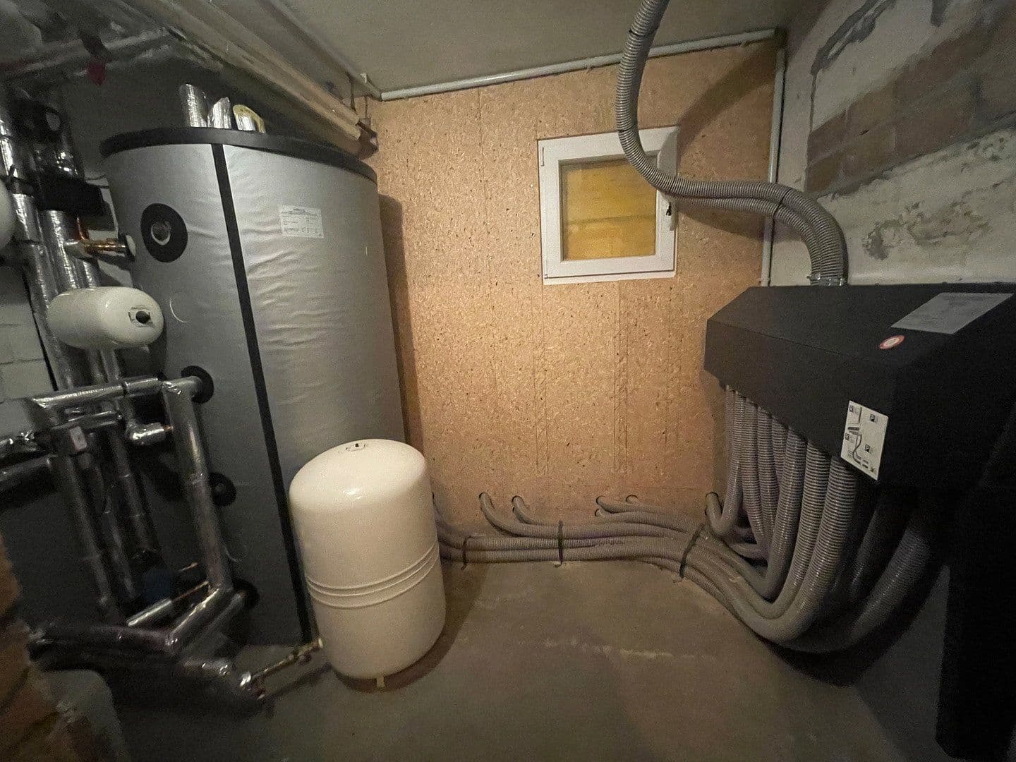 Pronájem domu 115 m², pozemek 1.850 m², Bergisch Gladbach, Severní Porýní-Vestfálsko Pronájem domu 115 m², pozemek 1.850 m², Bergisch Gladbach, Severní Porýní-Vestfálsko