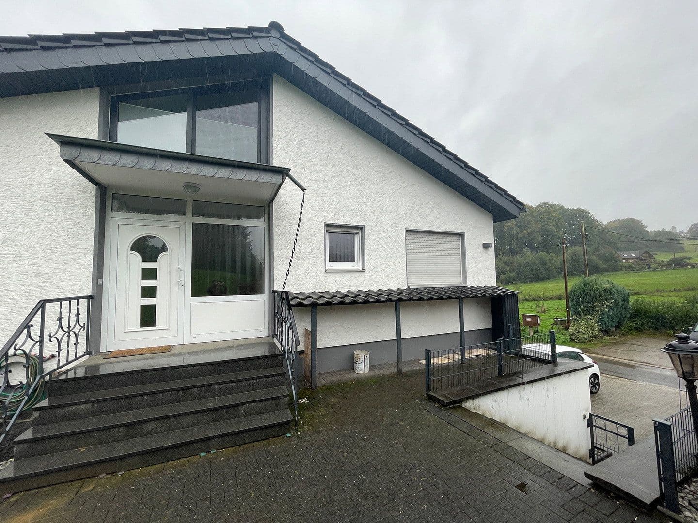 Pronájem domu 115 m², pozemek 1.850 m², Bergisch Gladbach, Severní Porýní-Vestfálsko Pronájem domu 115 m², pozemek 1.850 m², Bergisch Gladbach, Severní Porýní-Vestfálsko